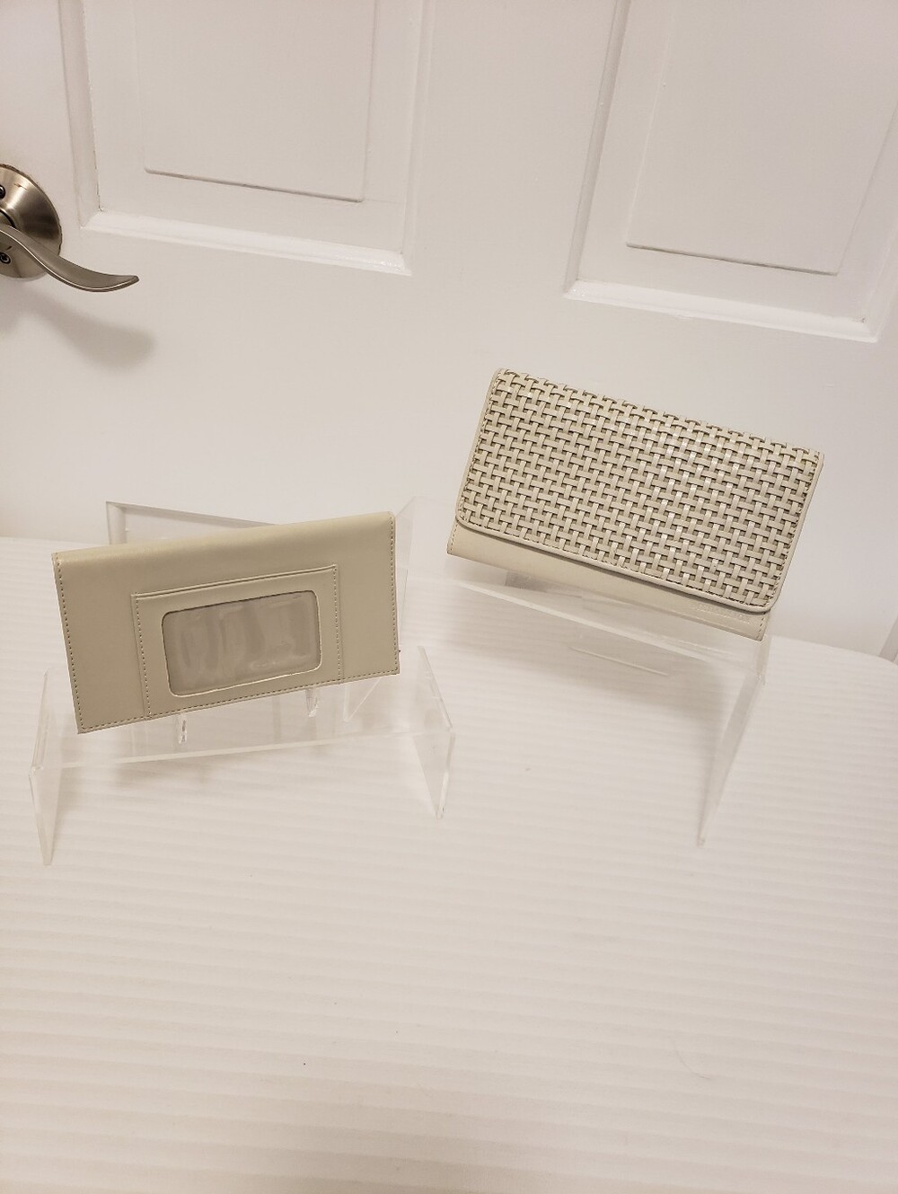 Medallion WOVEN Leather Wallet & Checkbook Cover Set Bone In Color